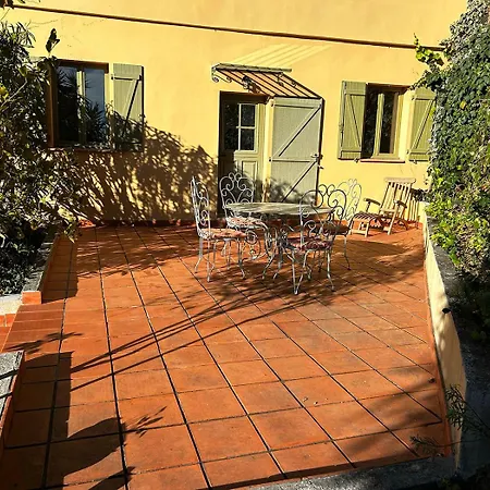 Pleine Nature 2pers - A1 Apartment Grimaud